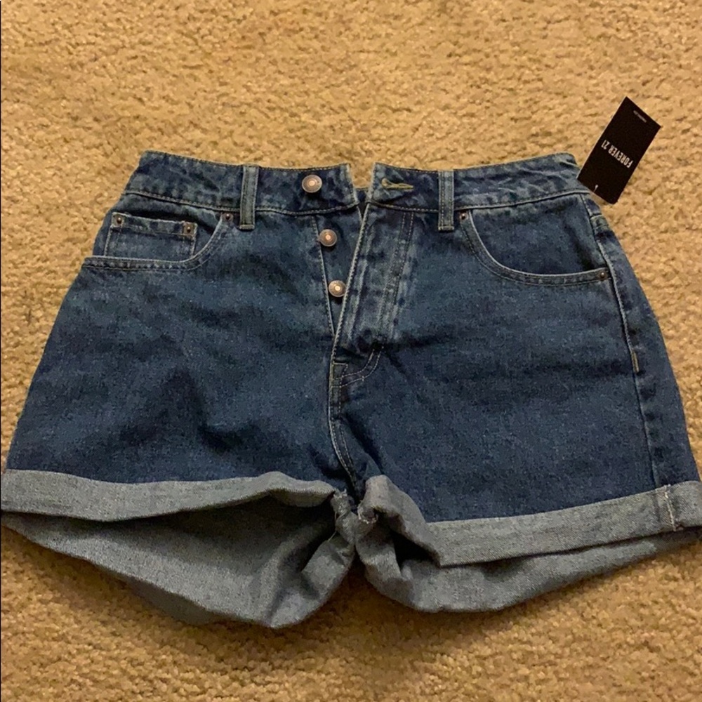 Denim high waisted shorts - NEVER WORN